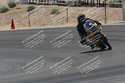 media/Apr-20-2025-AHRMA (Sun) [[393a79c373]]/Race/Group 7/Turn 4b/